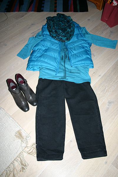�bergangsoutfit leger t�rkis-petrol