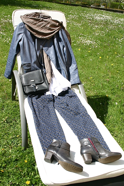Lieblings-Jacke-Hose-blau